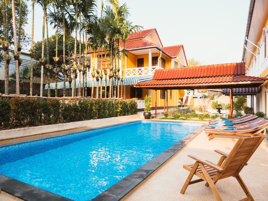 Le Jardin Hotel Pakxé Exteriör bild