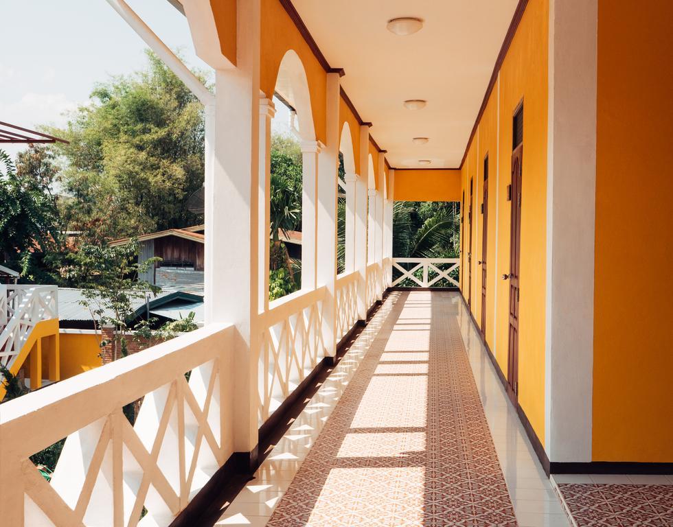 Le Jardin Hotel Pakxé Exteriör bild