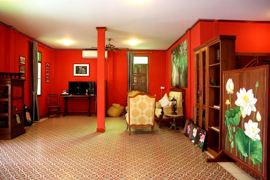 Le Jardin Hotel Pakxé Exteriör bild